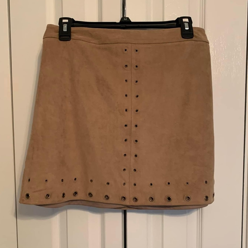 EUC Express suede skirt